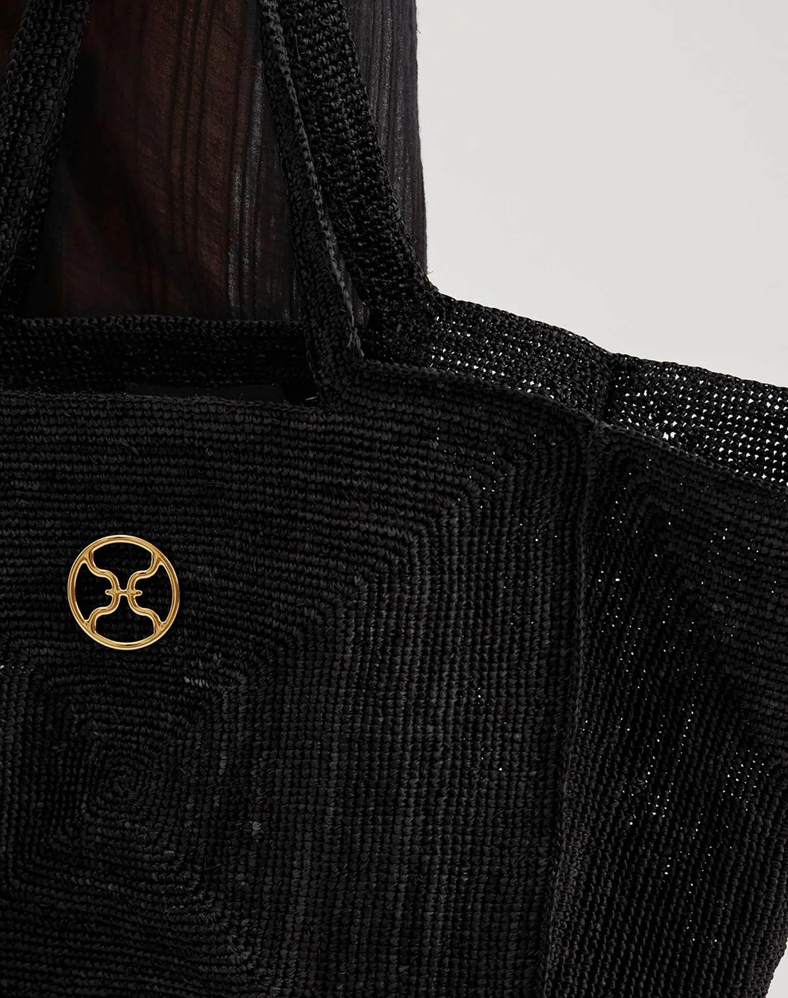 Raffia Pyramid Bag - Black