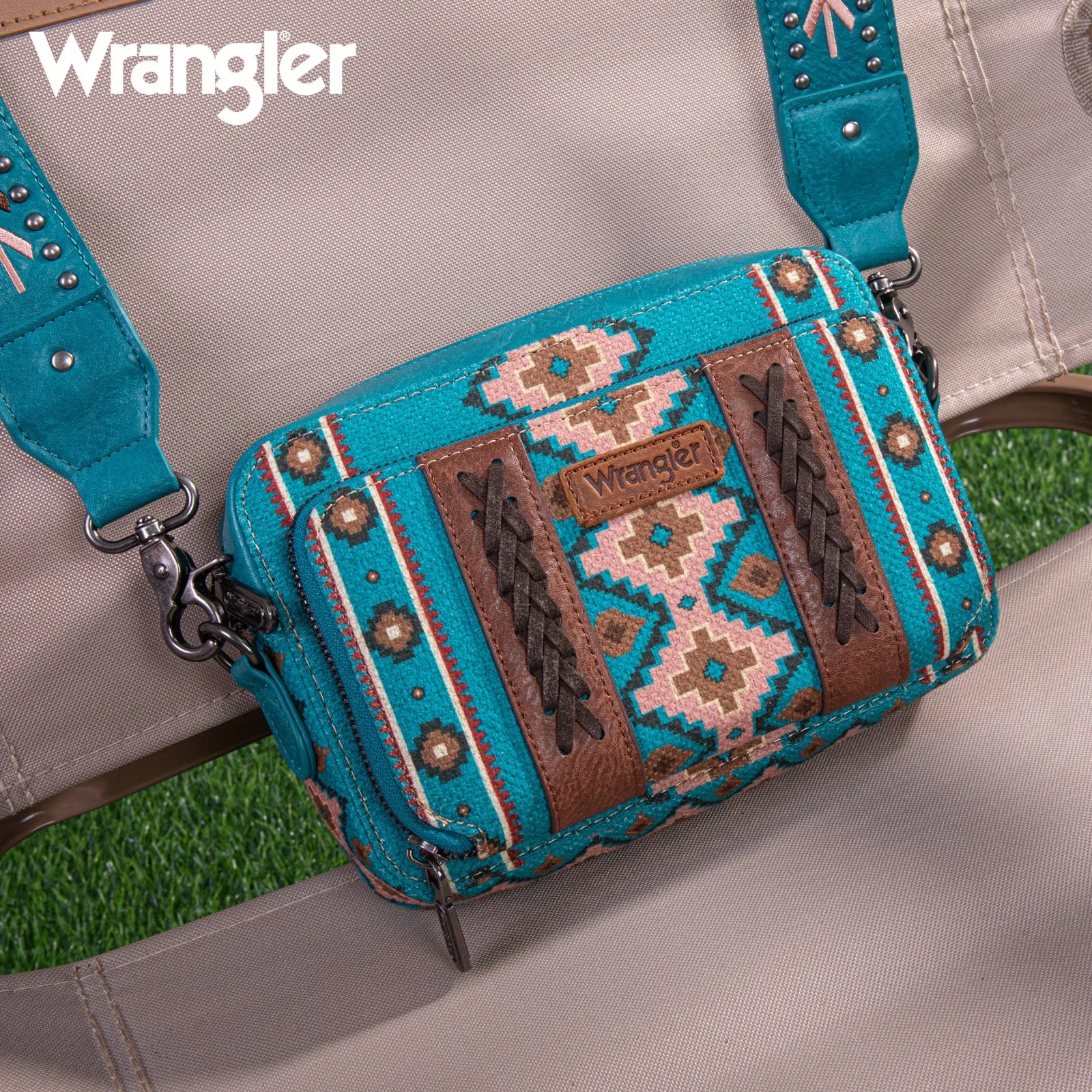 WG2207-3003 Wrangler Womens Aztec Printed Crossbody Purse With Wallet Compartment - Turquoise